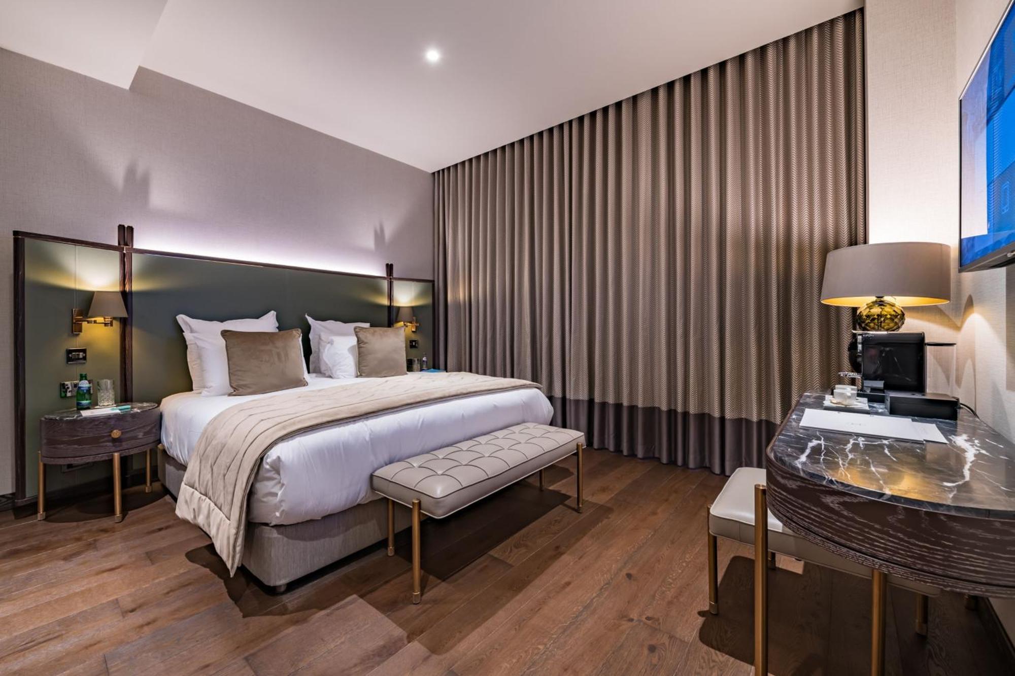 Stock Exchange Hotel, Manchester, Autograph Collection Eksteriør billede A bedroom at the hotel