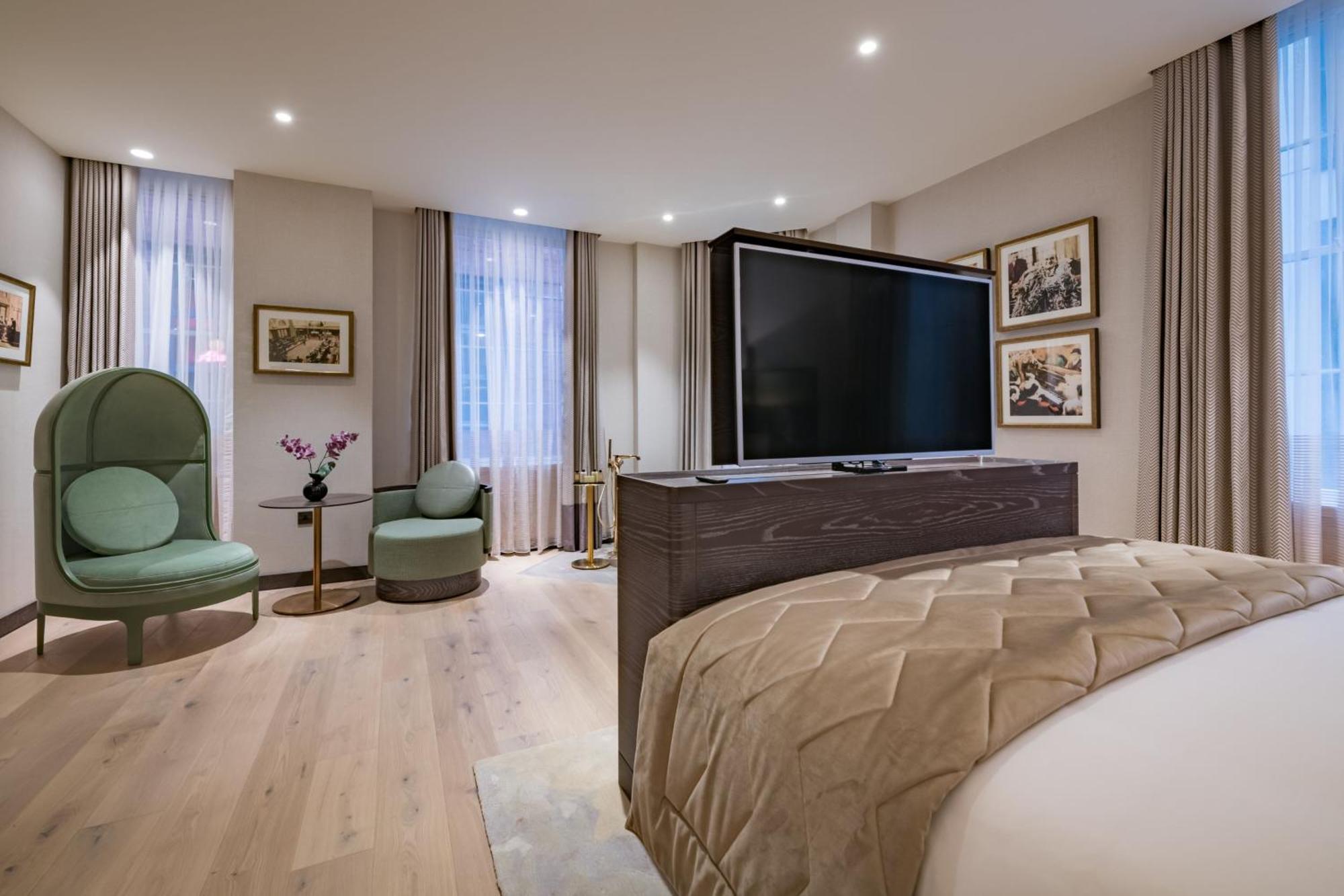 Stock Exchange Hotel, Manchester, Autograph Collection Eksteriør billede A bedroom at the hotel
